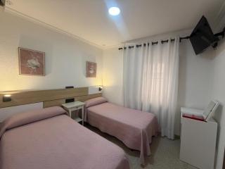 Hostal Bahía - 1