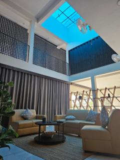 The Riverfield waterfront villa - 9