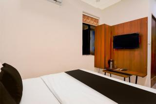 OYO Hotel O Hotel R Pacific - 7