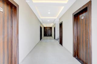 Hotel O TULIPS LODGING & BOARDING - 7