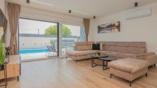 Villa Kristina - Makarska by Villas Guide - 7