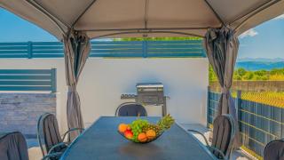 Villa Kristina - Makarska by Villas Guide - 3