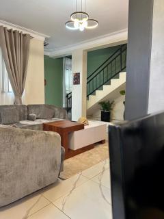 Sunset Statehouse View Residence - 4