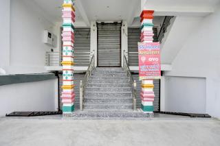 SPOT ON S S HOTEL & RESTAURANT - 4