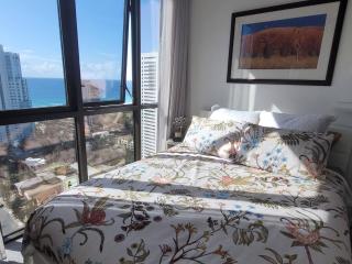 Amazing Avani Broadbeach - 5