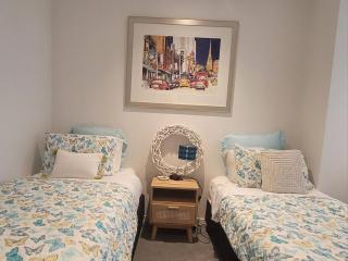 Amazing Avani Broadbeach - 2