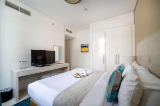 Frank Porter - Damac Cour Jardin - 6