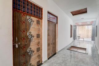 SPOT ON Royel Grand Hotel Nabedi - 5