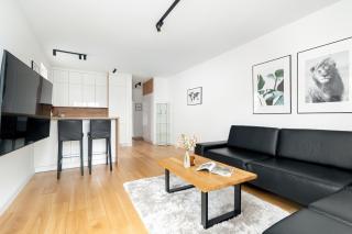 Premium Apartments Poznań Airport by Noclegi Renters - 3