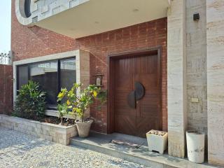 2 Bedroom Serviced Home - 0