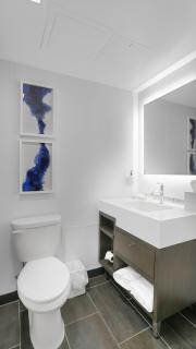 828 King Corner Near MetLife & American Dream - 5