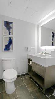 825 King Corner Near MetLife & American Dream - 8