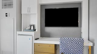 902 King Corner Near MetLife & American Dream - 4