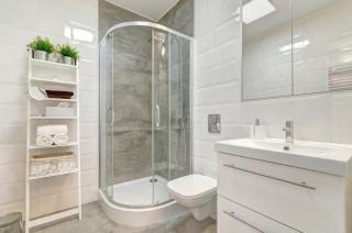 RentApart Sadova - 8