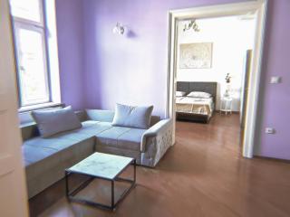 Apartment Illyria, with a large terrace - Zagreb, Downtown - 0