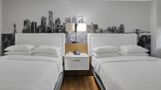 906 Double Queen Near MetLife & American Dream - 9