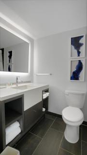 912 Double Queen Near MetLife & American Dream - 4