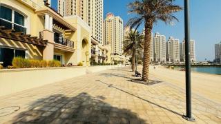 Luxurious Doha Apartment with City Views - 2