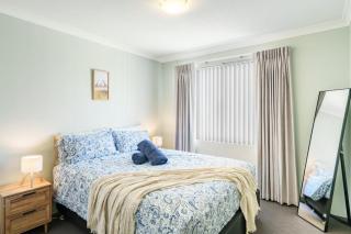 Ideal Home in Queens park - 6