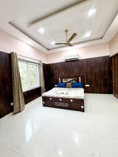 Mango People Farm - 3