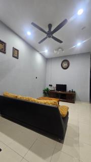 Manja homestay kuantan - Kuantan - 6