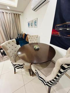 Elysium Apartment Studio and One Bedroom with Mountain and Centaurus Mall View Islamabad By LMY - 6