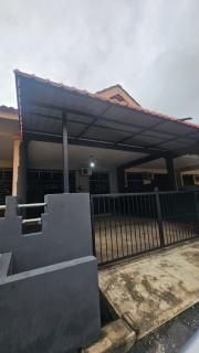 Manja homestay kuantan - Kuantan - 9