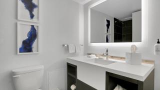 914 Double Queen Near MetLife & American Dream - 5