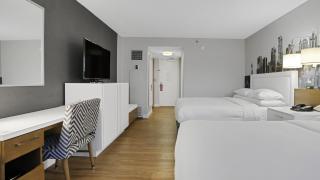 915 Double Queen Near MetLife & American Dream - 5