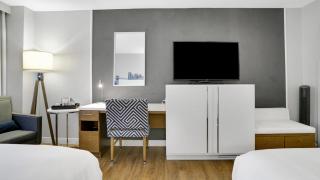 915 Double Queen Near MetLife & American Dream - 3