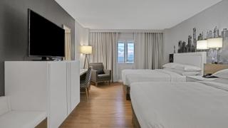 917 Double Queen Near MetLife & American Dream - 9