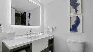 920 Double Queen Near MetLife & American Dream - 3