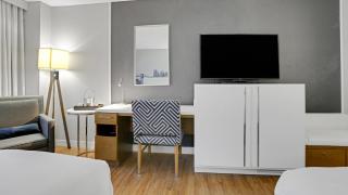 918 Double Queen Near MetLife & American Dream - 6