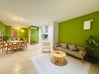 SpaciousOneBedroom Convenient 2-6px Free parking - 2