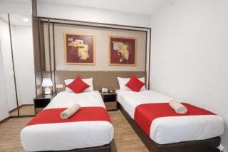 Panoramic Sea view 2BR Duplex High Floor George Town 203A Maritime Suite - 7