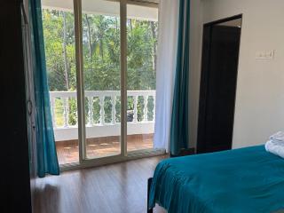 Nature's Inn Luxury Villa Morjim Goa, 4bhk and Sparkling Pool - 3