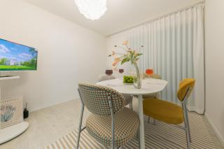 7 minutes from Seoul Sinrim Station, 3 minutes from Danggok StationNear Seoul National UniversityClean and cozy Jo un Stay in Sinrimdong - 7