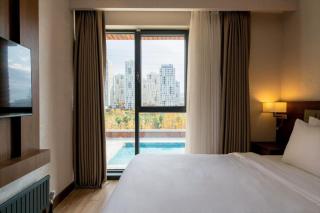 Ramada Residences by Wyndham Istanbul Haramidere - 2