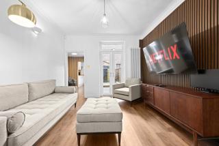 2 Bed Hale Home by City SuperHost - 0