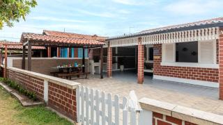 Charming and cozy house on Cupe Beach CUPE01 - 9