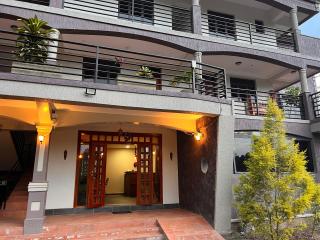 Mufasha Boutique Suites - 4