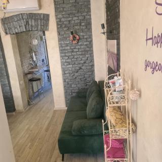 Cozy Compact Flat in the City Center - 1