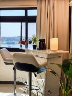 Elegant 2BR Duplex in Maadi with Panoramic Nile Views - 8