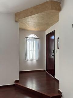 Modern and centrally located apartment Self check-in - 3