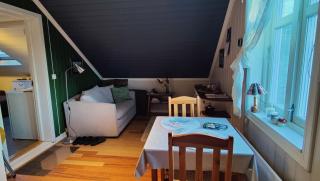 Øya husrom-enkeltsenger-kjøkken-bad - 7