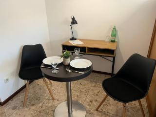 Holiday Sun rooms & more - Orebić - 7