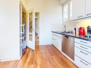 Villa Grande Dame by Fewotessin - 2