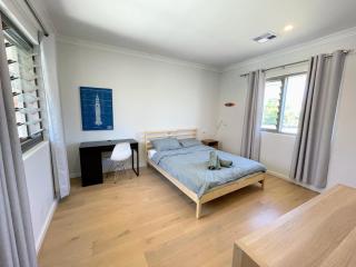 Cottesloe Coastal Oasis - 100m from the beach - 8