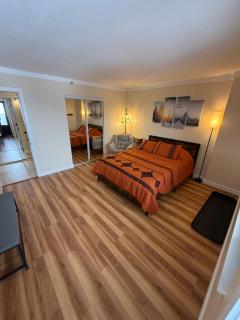 Comfy 2 Bed 2 Bath Condo on the slopes with night skiing - 1