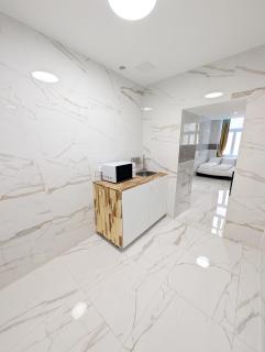 Comfortable Apartment in Lanstrasse Area BR4 - 6